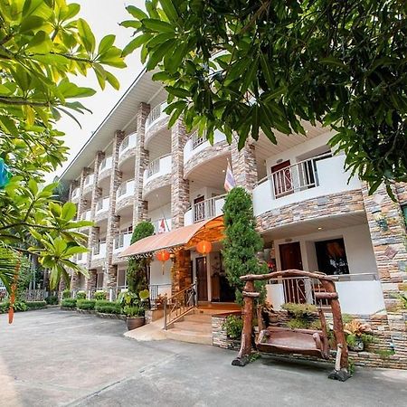 Selina Place Hotel Pattaya Esterno foto